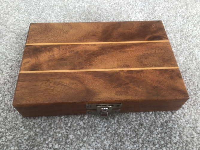 St. Leonards-On-Sea Backgammon wooden game