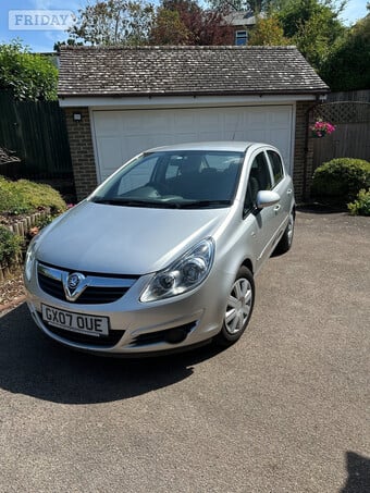 2007 Vauxhall Corsa 1.4i Automatic 5 door - Very low mileage