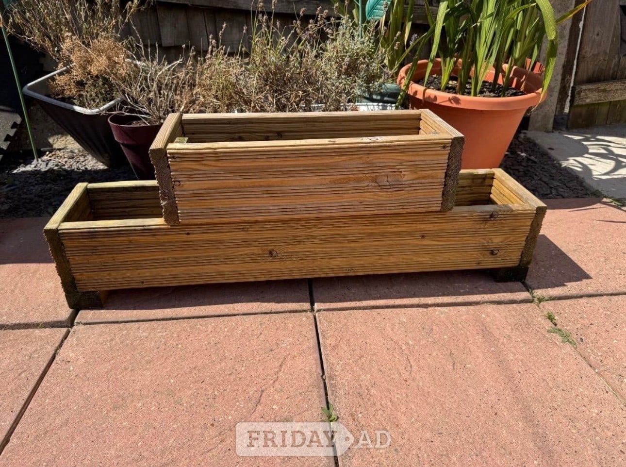 Handcrafted planters and tables - Garden in Rochester