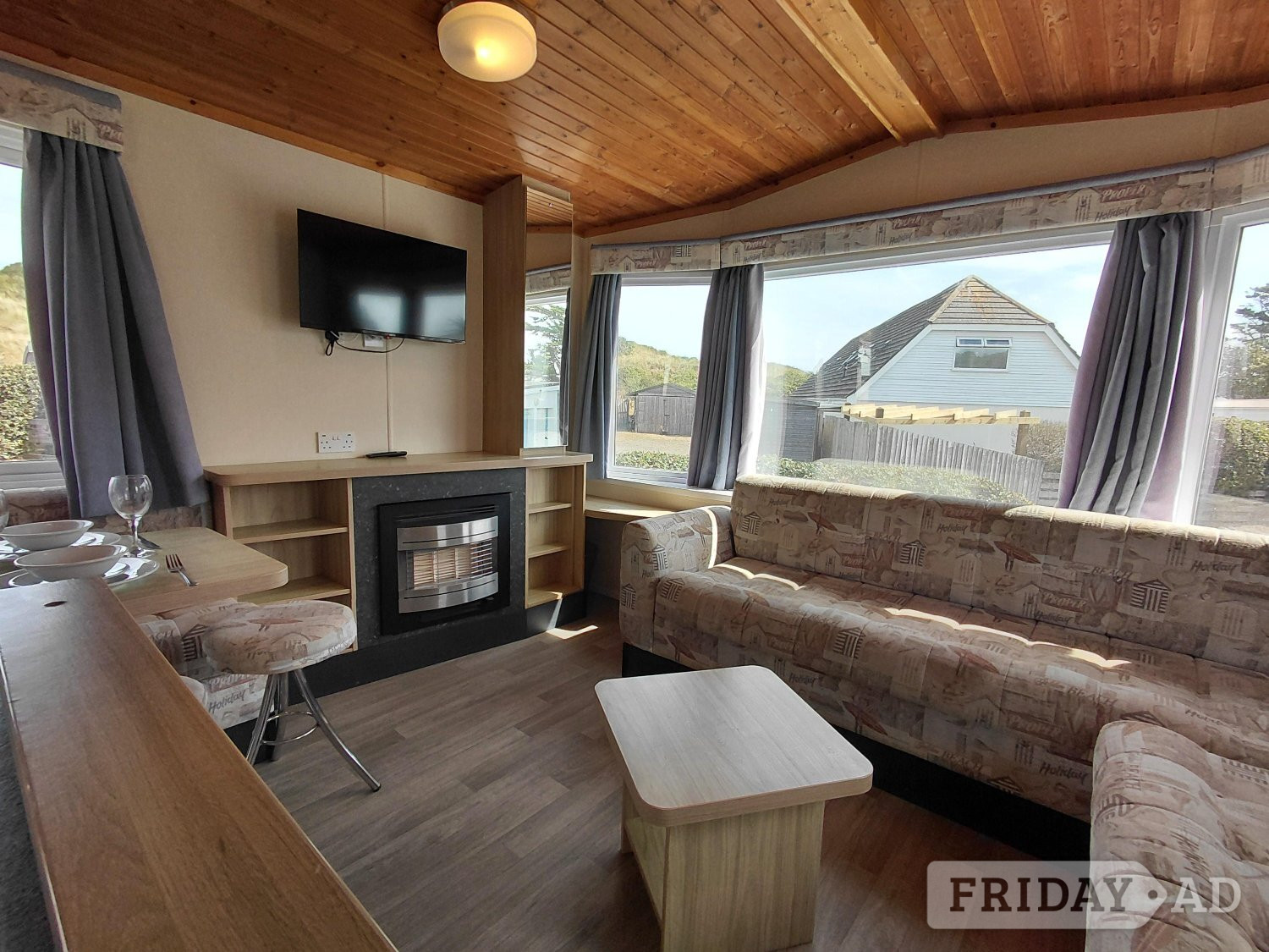 Hayle Amazing Summer Deal 2 bedroom holiday home
