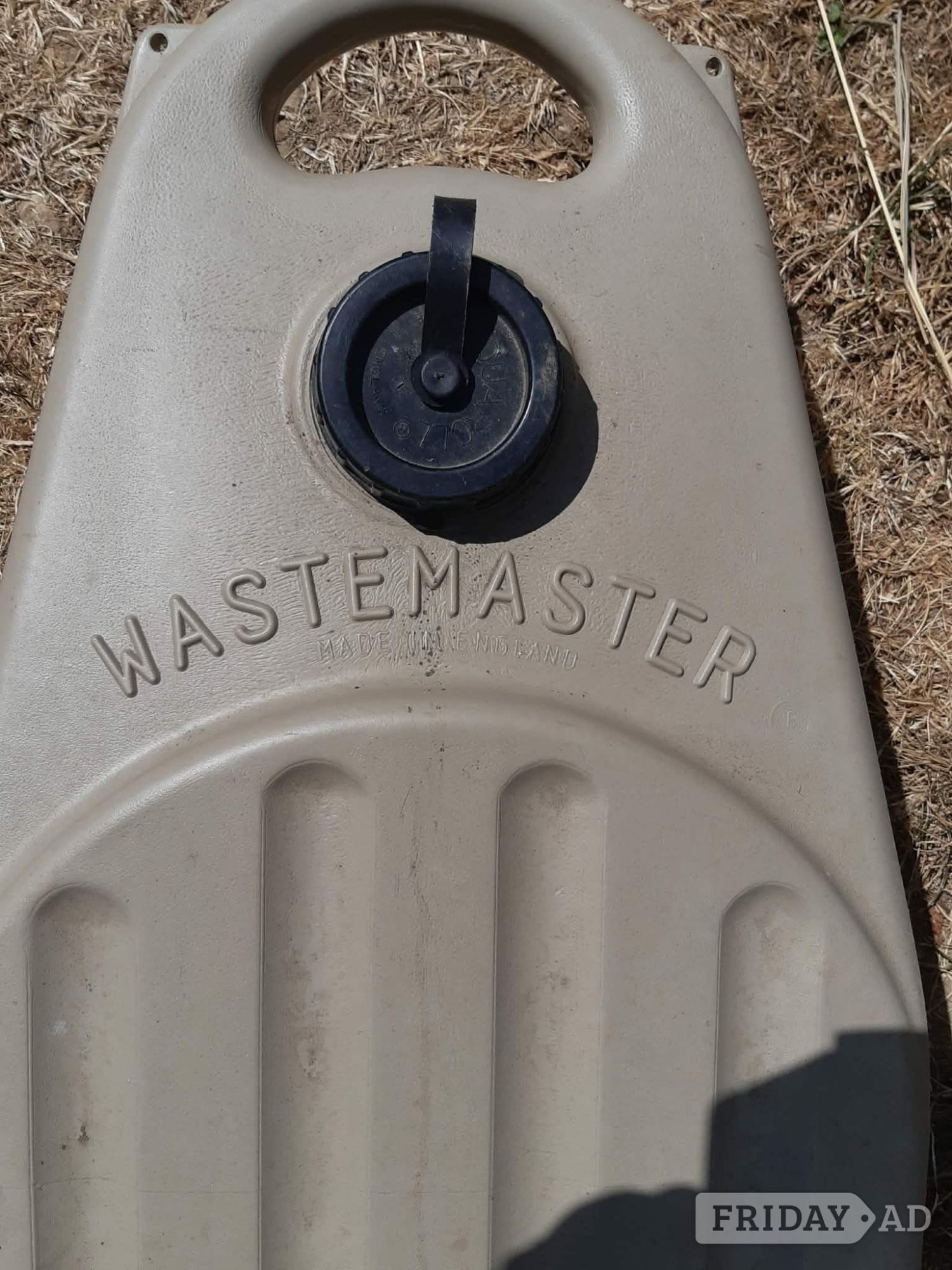 WASTEMASTER WASTE COLLECTER FOR CARAVAN ON WHEELS. USED GOOD COND