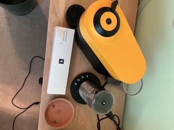 NESPRESSO VERTUO POP 