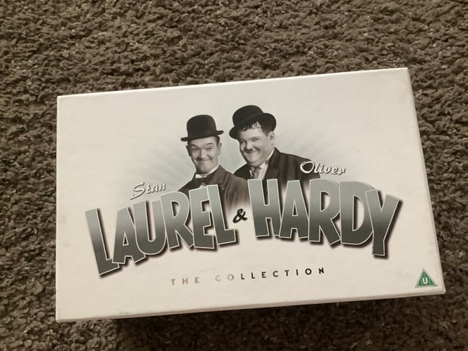 LAUREL and HARDY Box Set