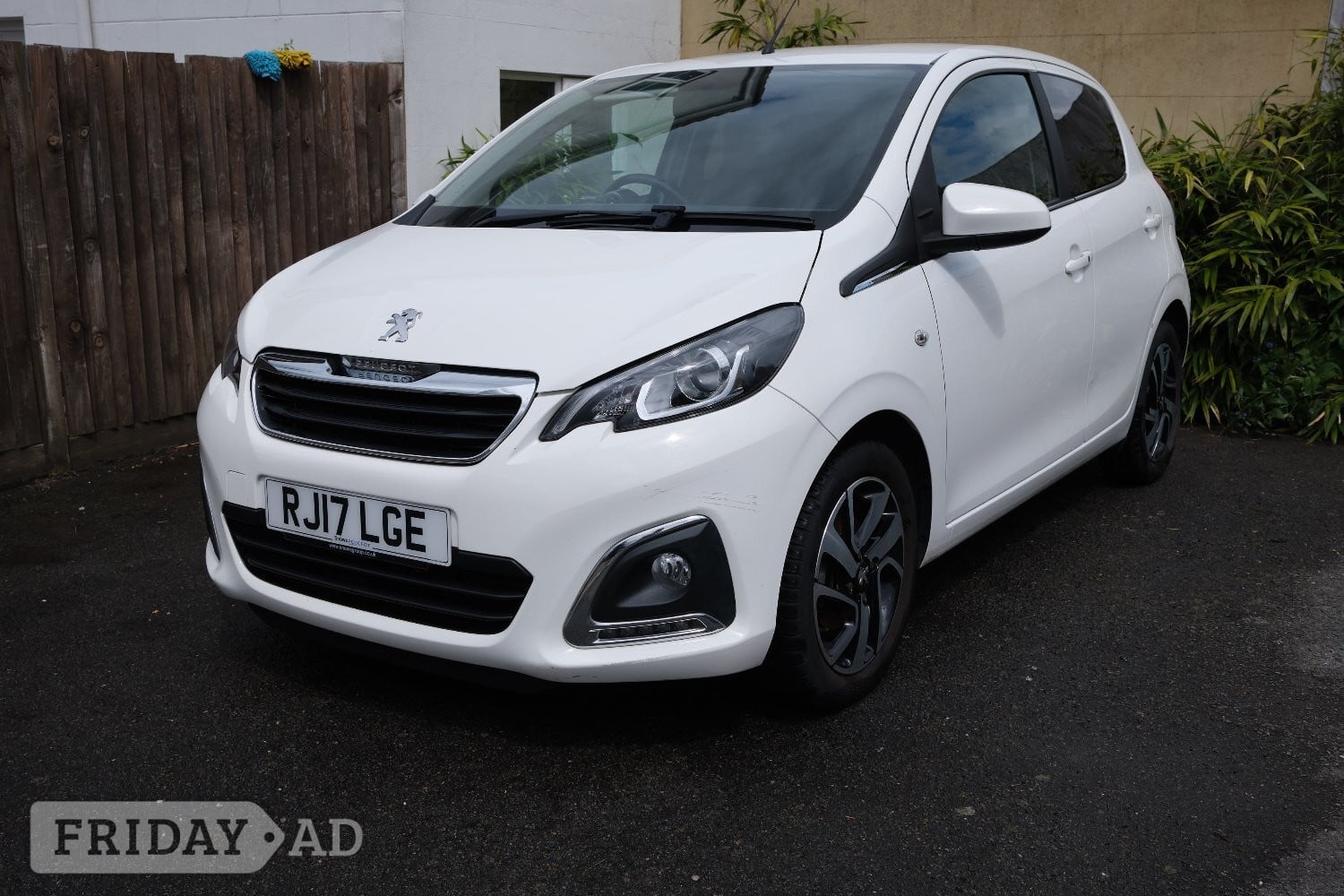 Peugeot 108 Horsham