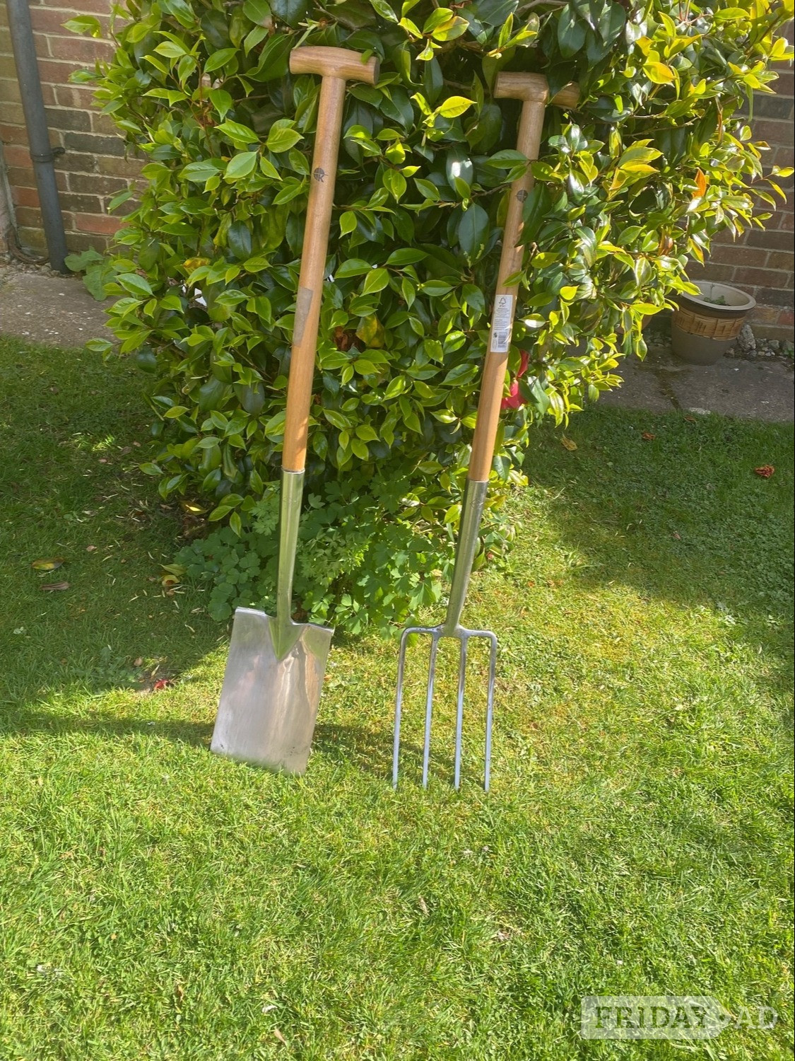 Uckfield Large garden Fork and Spade, hardly used