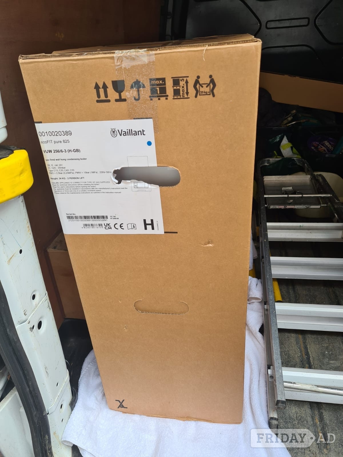 Vaillant ecofit pure 825 boiler, flue, filter & wireless stat 