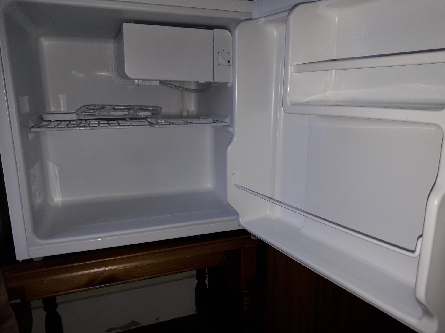 Freestanding mini-fridge NNF43UK from Screwfix White 4(was £100) 