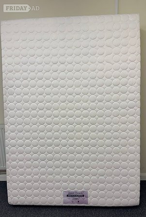 KING SIZE *MEMEORY CONCEPTS* MATTRESS