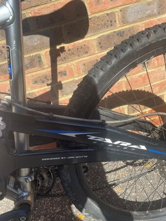Marin Whyte full suspension mountain bike 