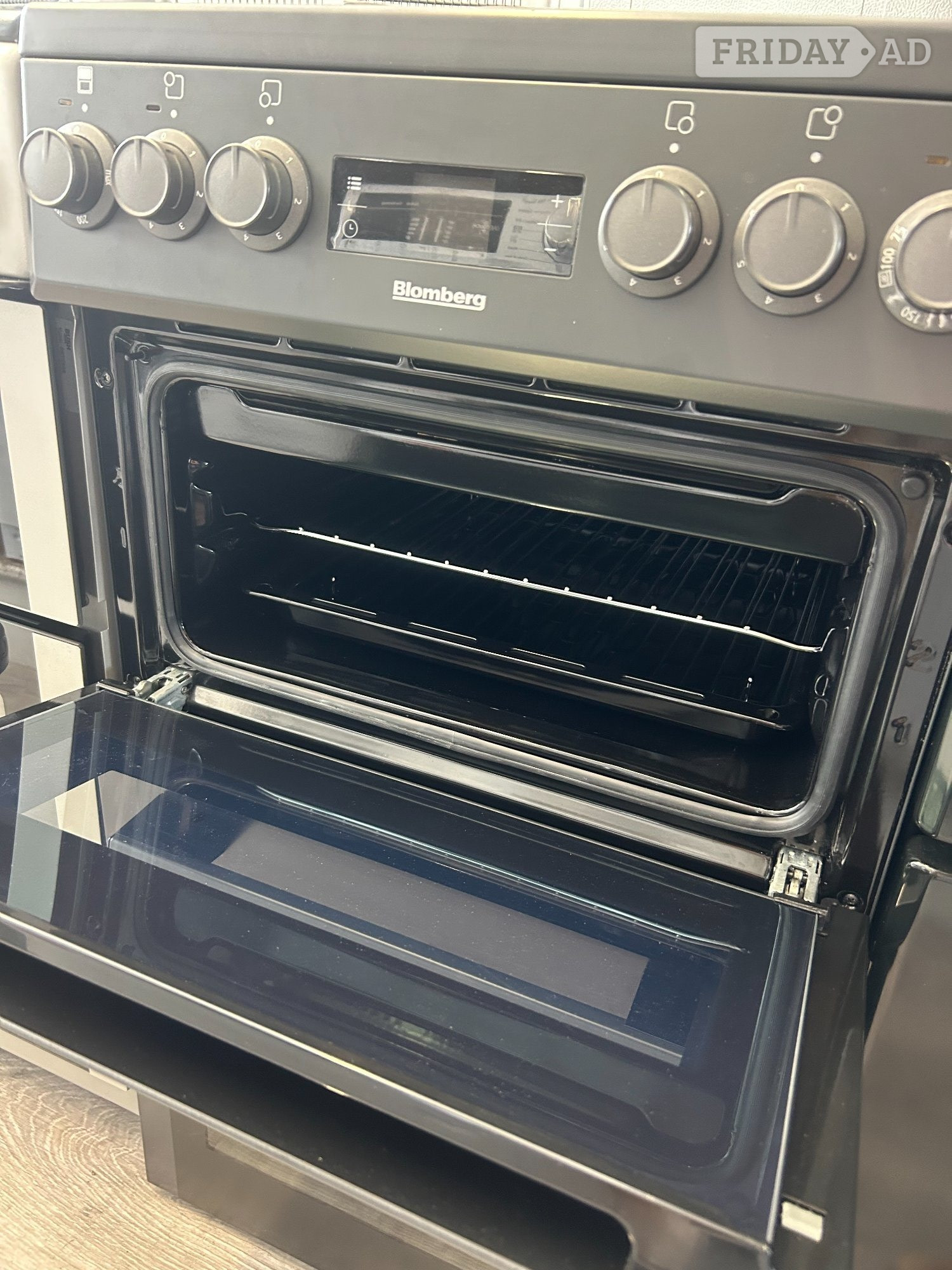 BLOMBERG 50CM ELECTRIC COOKER