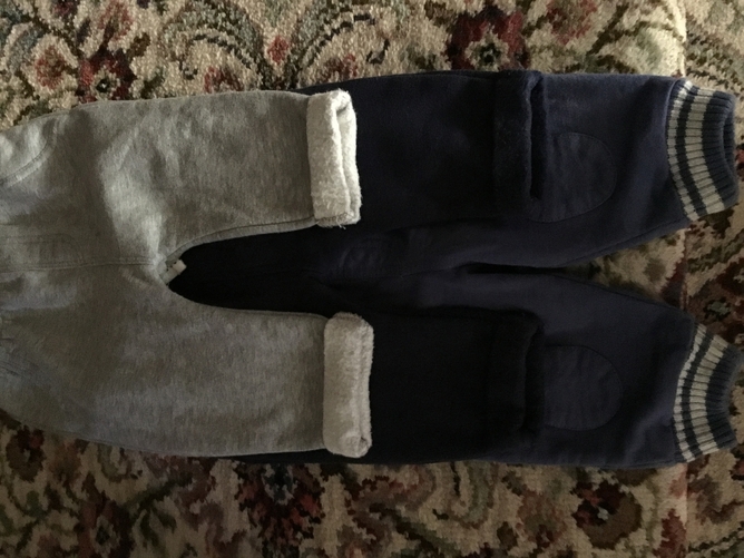 3 pairs of jogging bottoms for 3-6 months