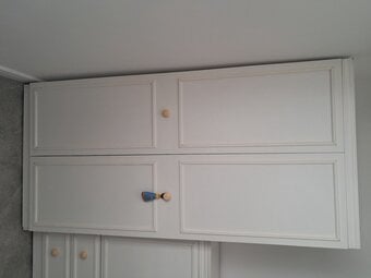 Double wardrobe with shelf