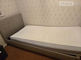 Single Bed with mattress 