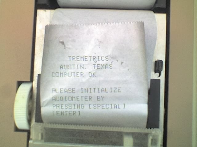 Waterlooville TREMETRICS RA400 Microprocessor Audiometer Console & Headphones -