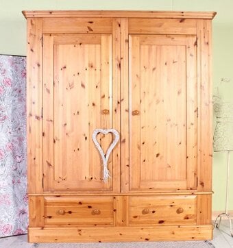 Nationwide Delivery - Large Quality Farmhouse Pine Wardrobe