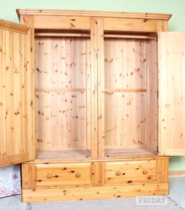 Nationwide Delivery - Large Quality Farmhouse Pine Wardrobe