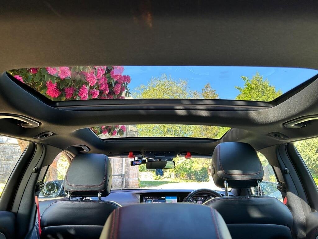 [ berth ]Mercedes E-class