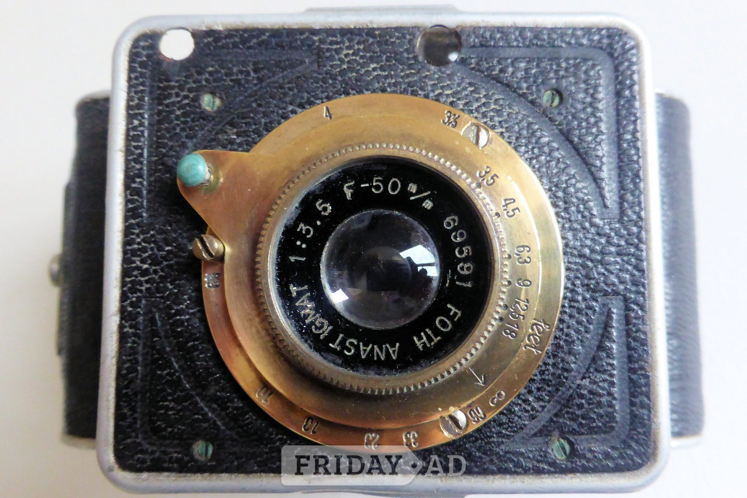 Foth Derby vintage folding German camera.