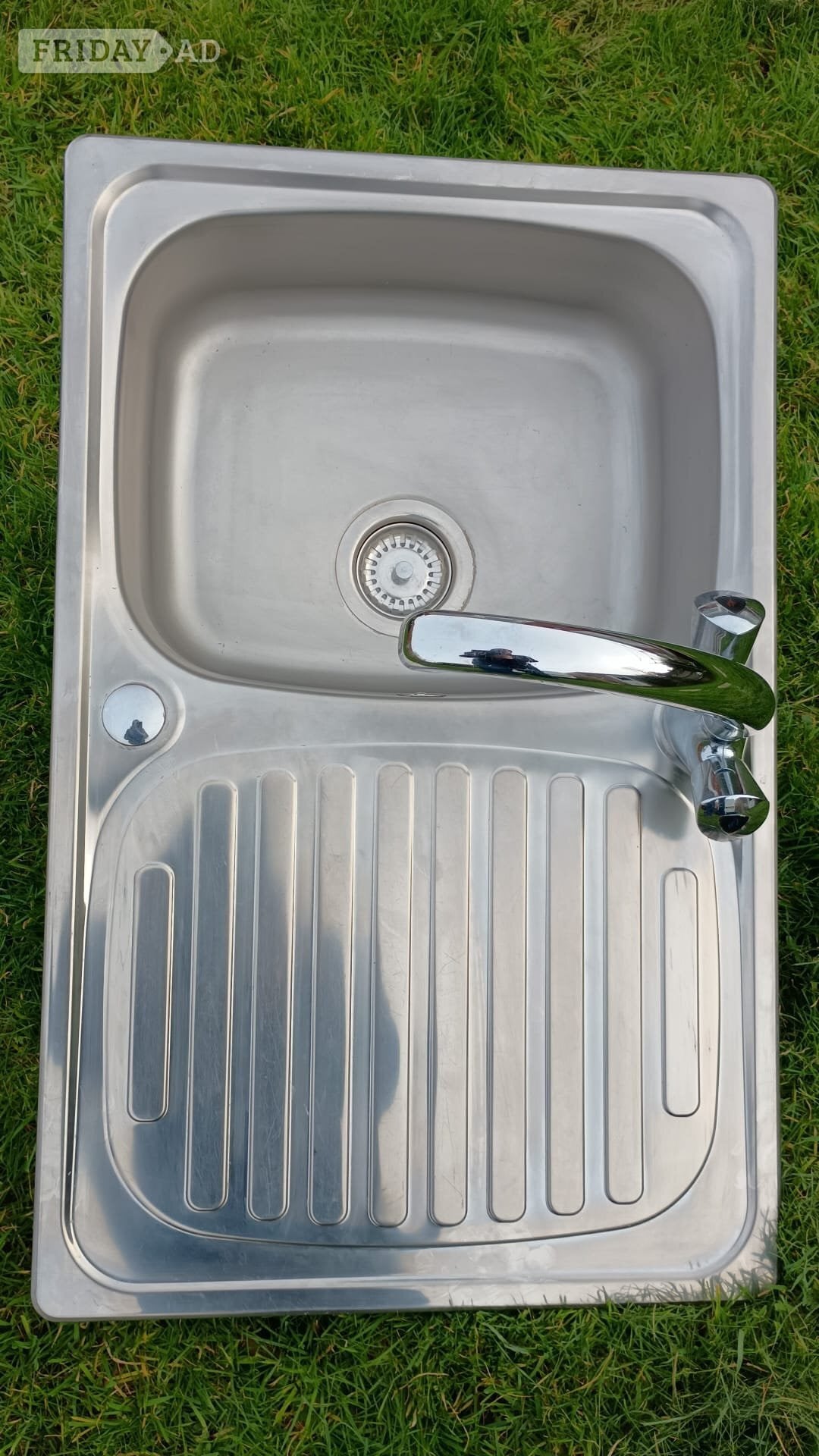 Single bowl kitchen sink with fittings, mixer tap with connectors - DIY in Eastbourne