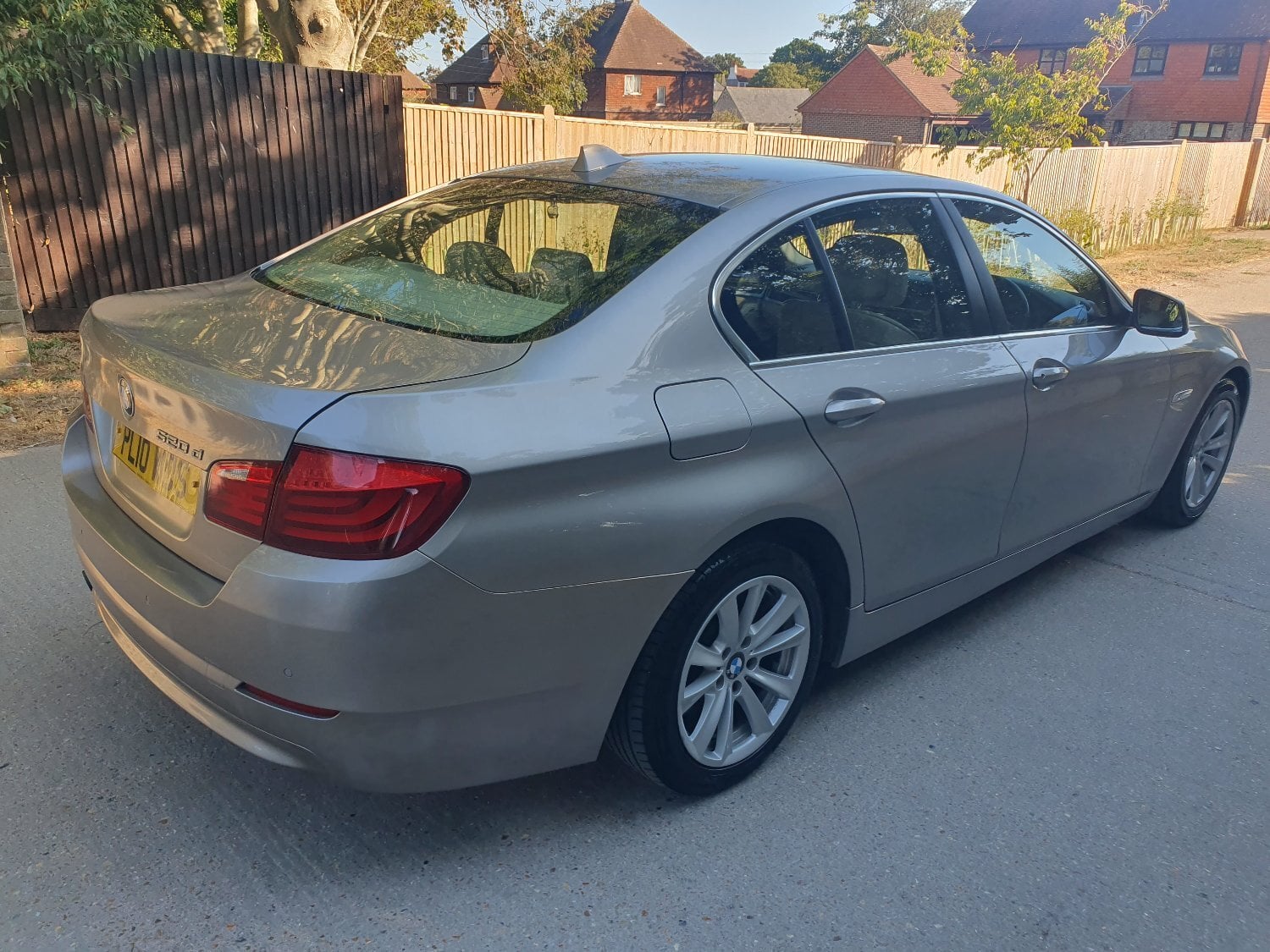 [ berth ]BMW 5 Series