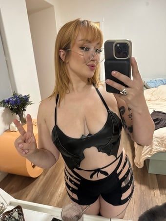 COME I INVITE YOU TO A UNIQUE AND EXTREMELY SENSUAL EXPERIENCE WITH ME