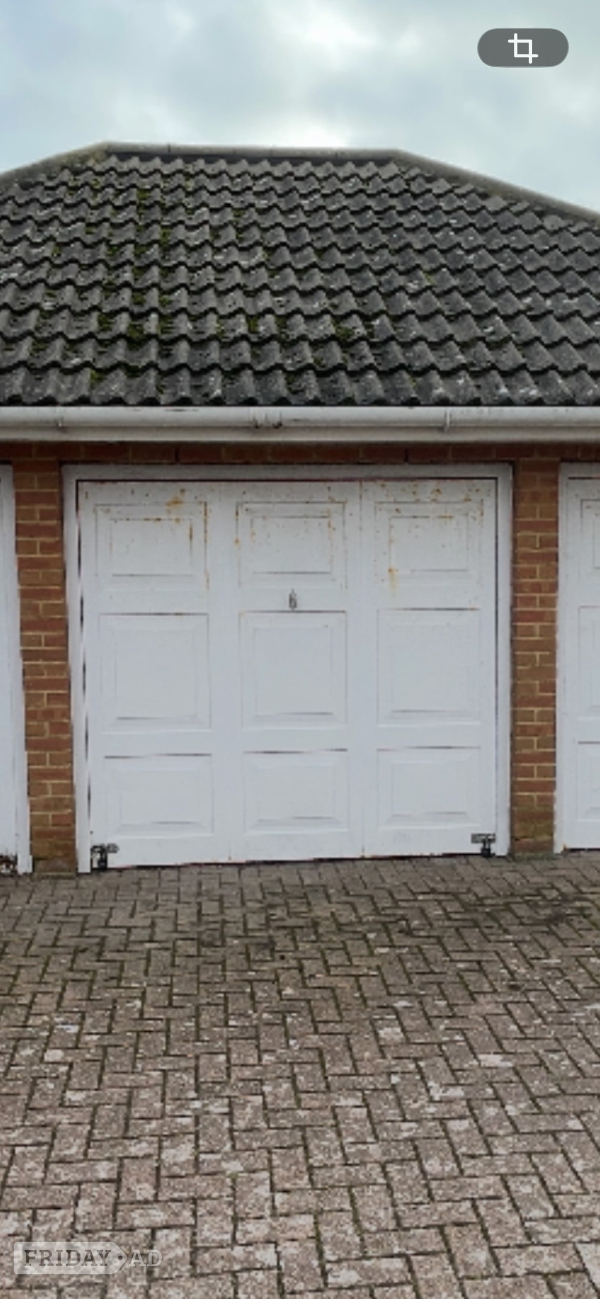 Garage to let  in Eastbourne