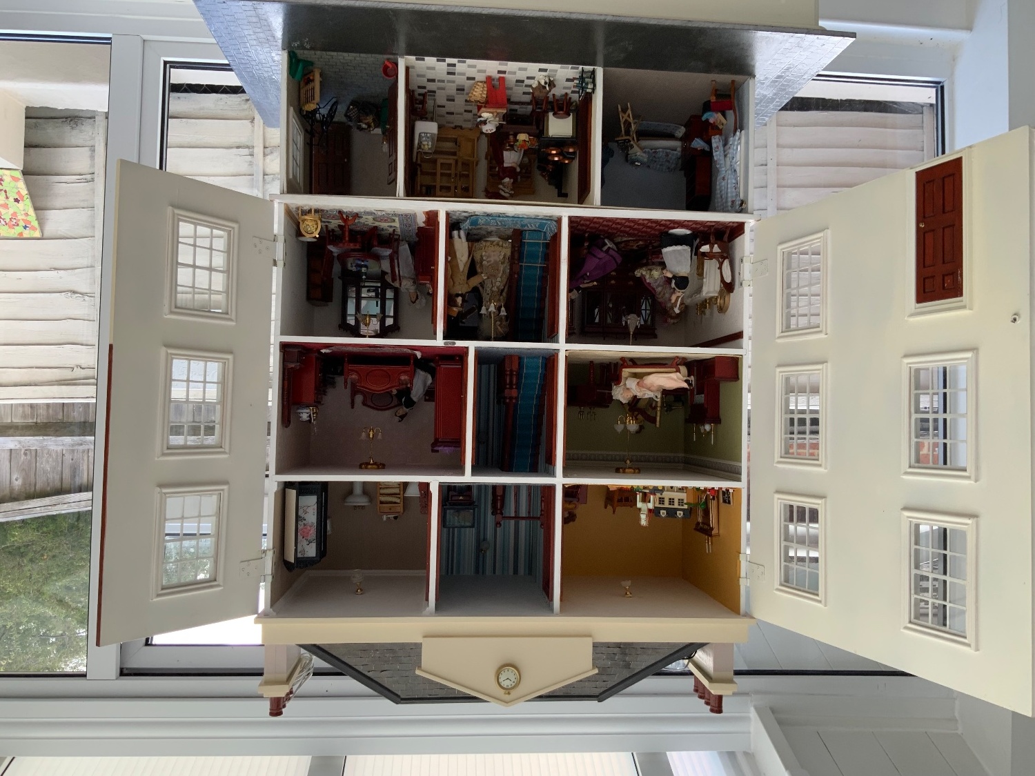 Crowborough DOLLS HOUSE, Dolls House Emporium, Montgomery Hall