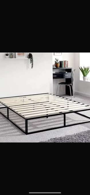King size platform bedframe