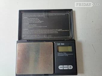 GZ-100 precision digital scales. Capacity 100g