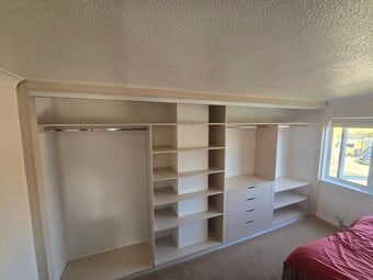 Sliding wardrobes made to measure 