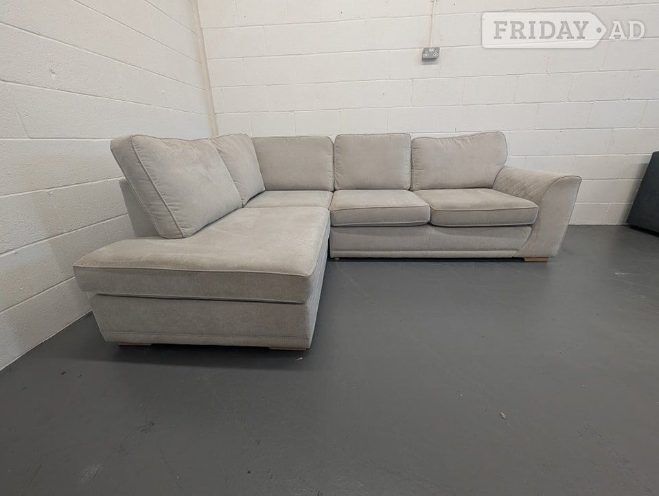 Cream 4 Seater High Back corner sofa ¬ Free home drop 