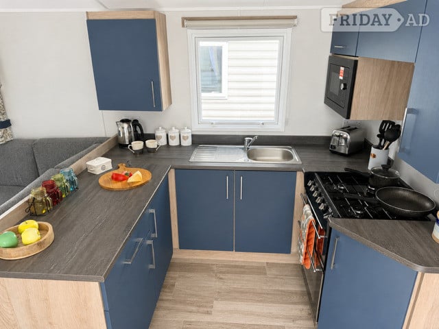 Saxmundham 2 Bed Ex Demo Caravan For Sale in Suffolk