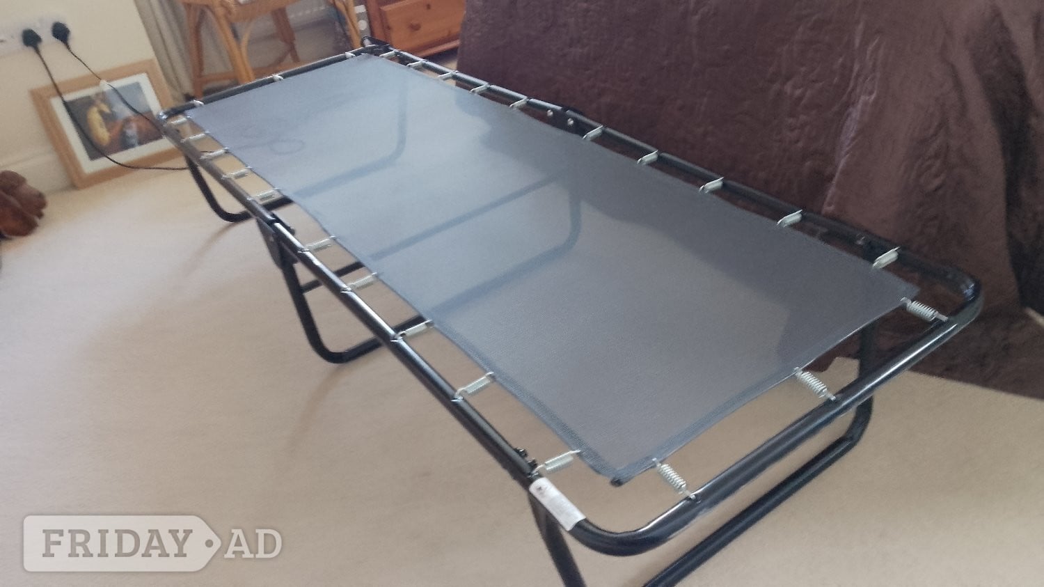 JAY-B camp bed Used once cost £89.99 WITH mattress