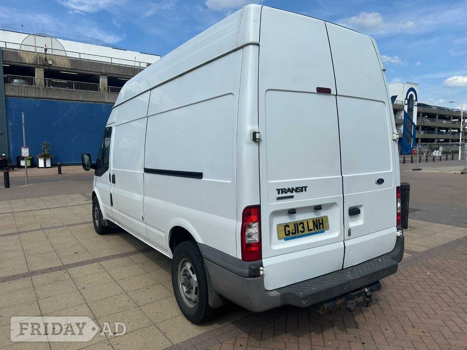 2013 Ford Transit LWB T350 RWD - New Years MOT - No VAT - Towbar - Vans & Commercial Vehicles in Brighton