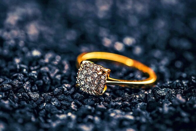 Lingfield Racecourse Antiques and Vintage Fair -  in Lingfield