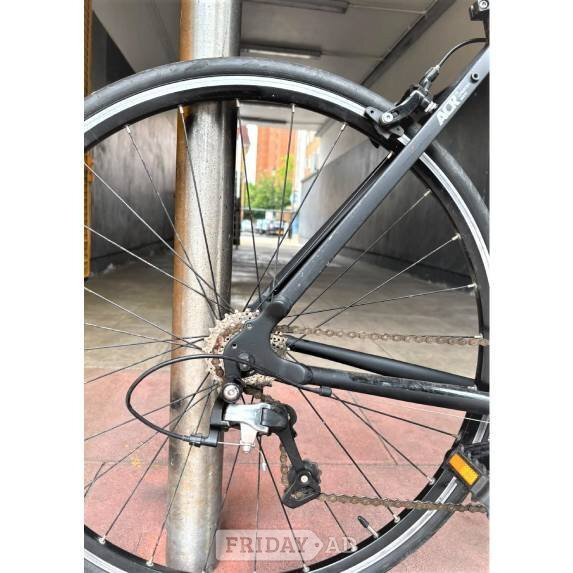 Kensington Btwin Triban 500 Road Bike