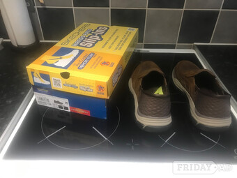 Skechers mens brand new