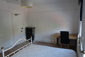 3 minutes from Eastbourne station.