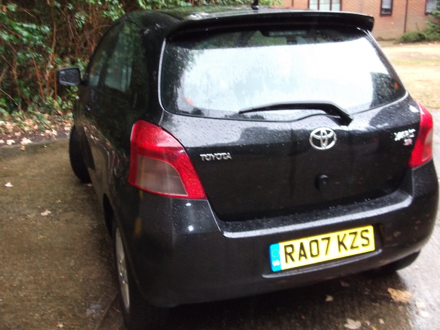 2007 TOYOTA YARIS - Cars