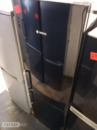 Bosch black large size fridge freezer 
