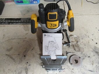 JCB Plunge Router Ref: JCB-RO1500 Electric.