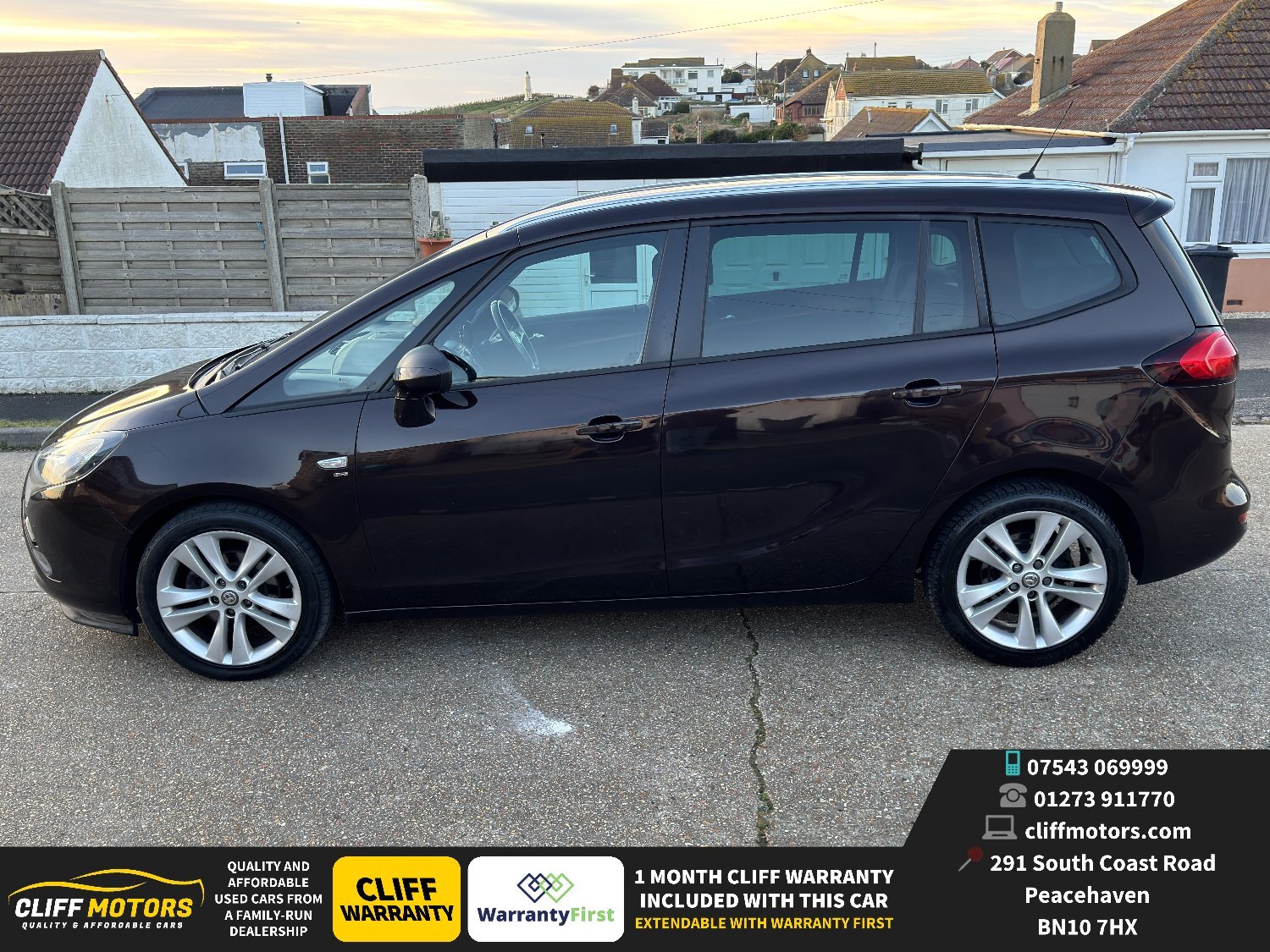 [ berth ]Vauxhall Zafira Tourer