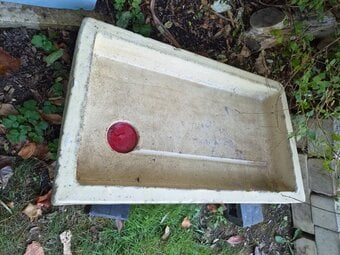 Vintage butler sink