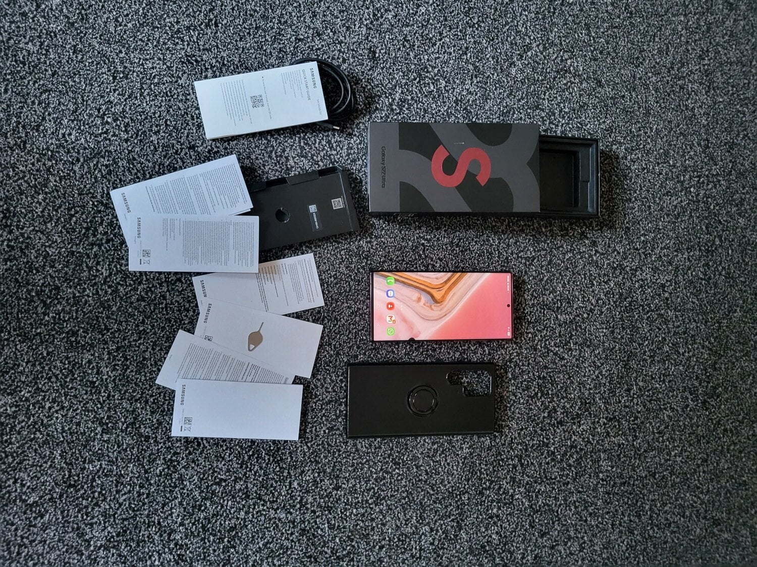 Samsung galaxy s22 ultra - Phones & Accessories in Blackburn