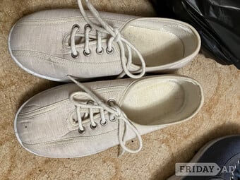 Canvas lace shoes