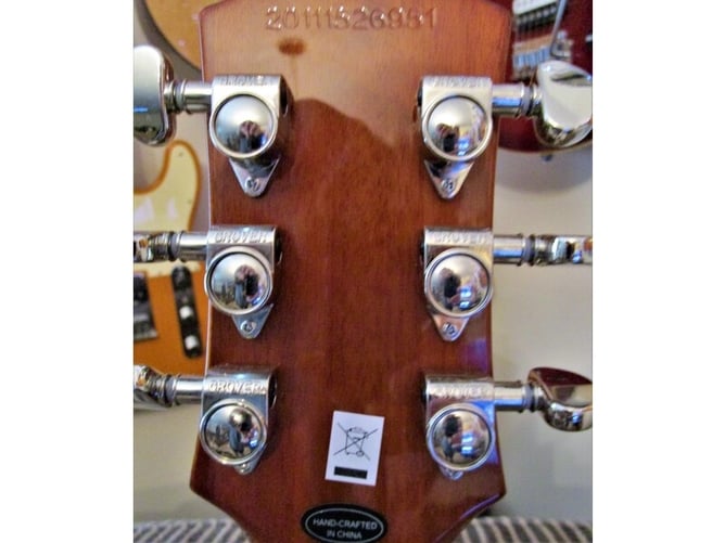 Epiphone Les Paul Classic - Musical Instruments
