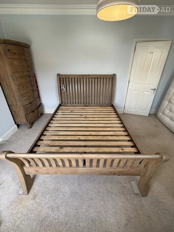 'BARKER & STONEHOUSE Solid Oak Bedroom Furniture (King Size Bed)