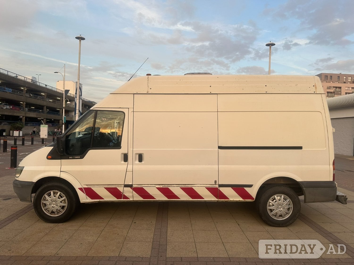 [ berth ]Ford Transit