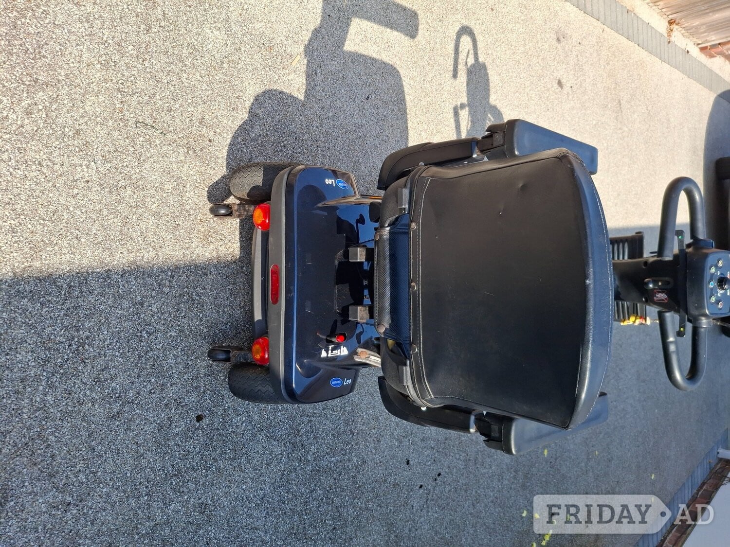 Medium sized mobility scooter 4mph in Littlehampton