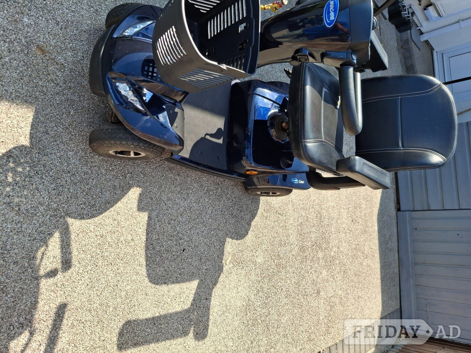 Medium sized mobility scooter 4mph